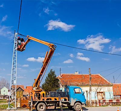 Aerial Work Platform Truck Market by Product, End-user, and Geography - Forecast and Analysis 2021-2025